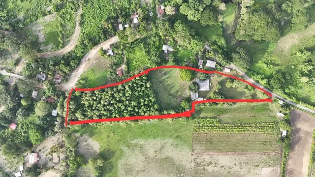 Venta de granja " Rancho moncastri"