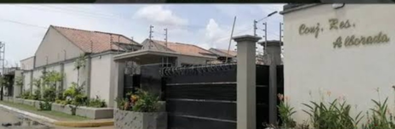 Hermoso Tomwhouse en obra gris, Conjunto Residencial la Alborada
