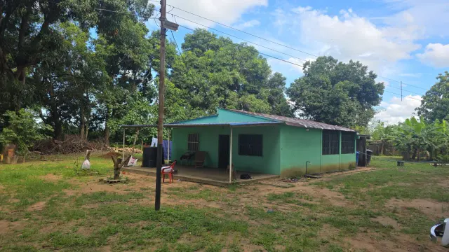 Parcela o casa campestre ubicada en la vizcaina